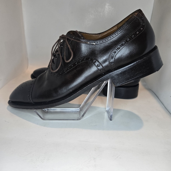 Salvatore Ferragamo Black Leather Oxfords main image 7